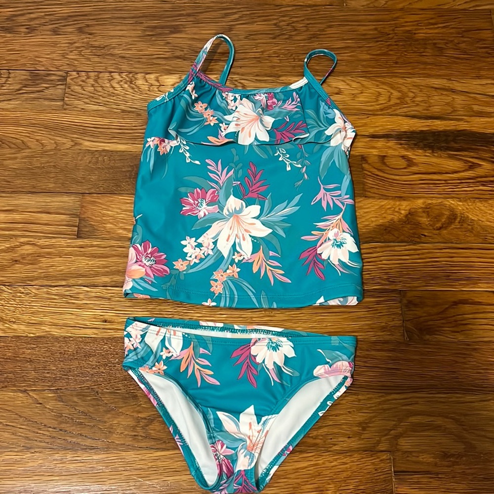 Nwot- Girl’s Oshkosh Tankini Bathing suit size 5T